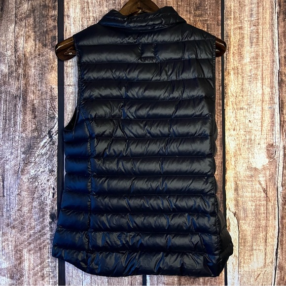 Gap down puffer vest - Picture 4 of 9